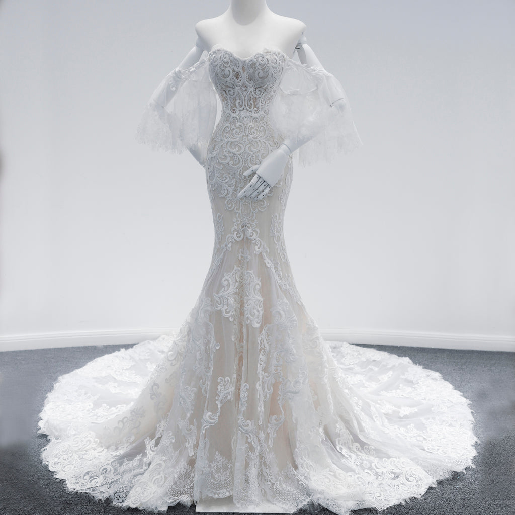 Gorgeous Mermaid Lace Wedding Dress Chapel Train Long Sleeves Appliques Bridal Gowns main image 1