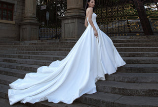 A Guide to Buying Your Dream Wedding Dress - Rosymae