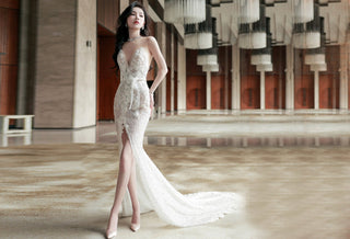 Boldly Own Your Sexy Wedding Gown Look! - Rosymae