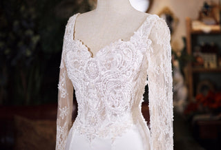 How to Choose a Vintage Wedding Dress - Rosymae