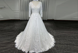 How to Choose the Perfect Fall Wedding Dress - Rosymae