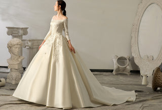 Satin Wedding Dresses / Satin Wedding Gowns