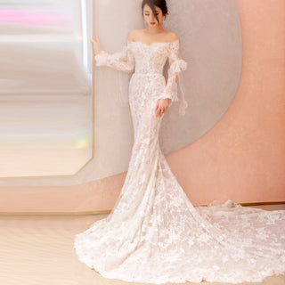 Sheath & Form Fitting Wedding Dresses & Gowns