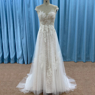 Vintage Boho Lace Wedding Dress for Beach Ceremony - Rosymae