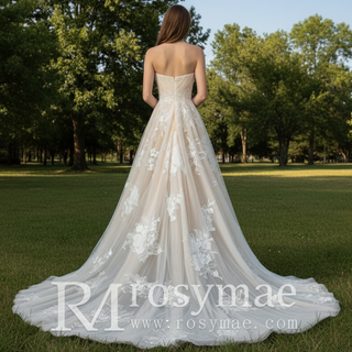 Sweetheart A Line Bridal Wedding Dress with Floral Lace Appliqués