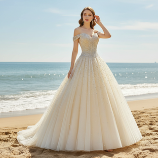 Pale Yellow Strapless Bling Wedding Dress with Sweetheart