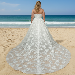 Elegant Bateau Neckline Plus size Floral Lace Wedding Dress