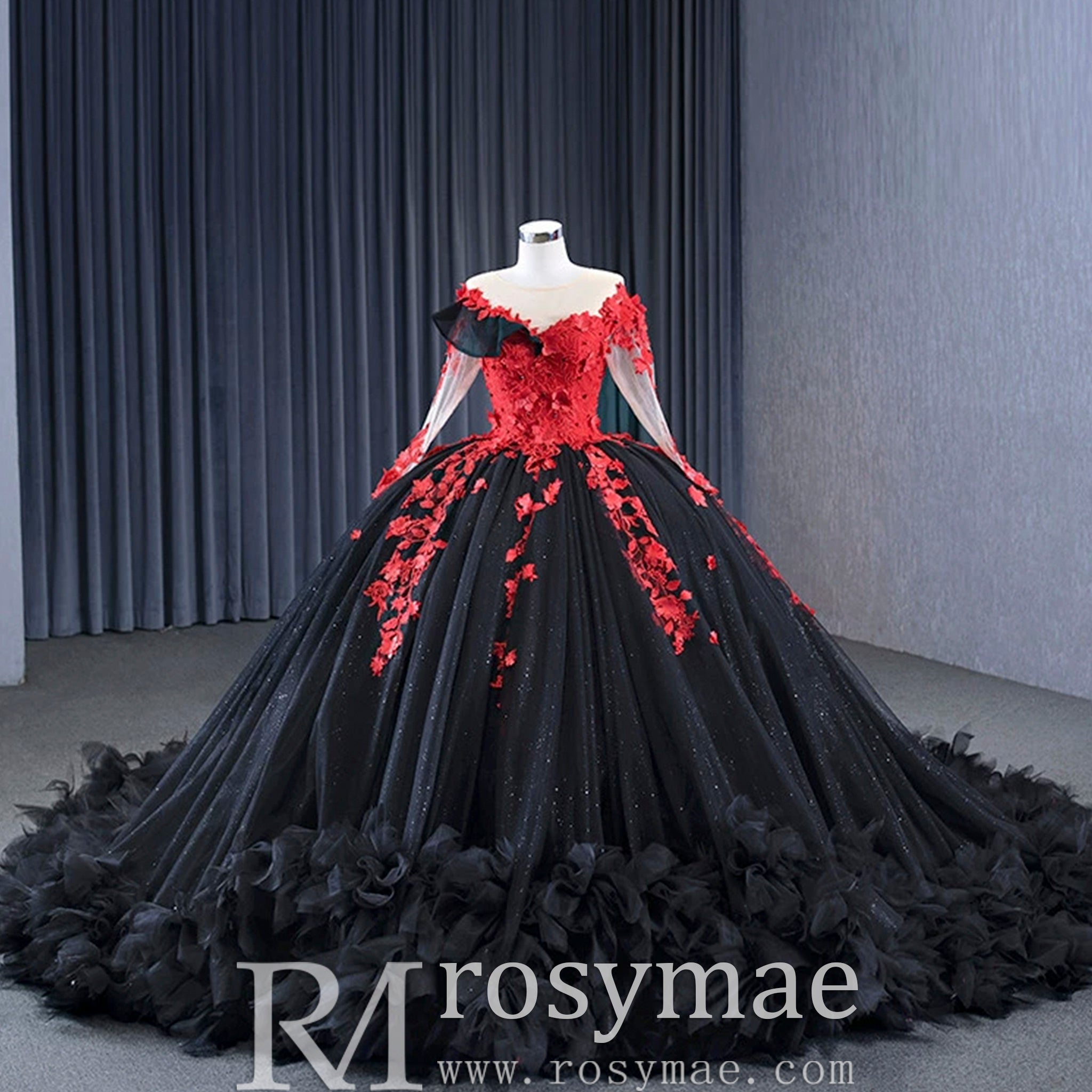 Sparkly Black Red Ball Gown Wedding Dress Lace Appliqued Quinceanera Gown Custom Colors / 24W Sparkly Black Red Ball Gown Wedding Dress Lace Appliqued Quinceanera Gown Custom Colors / 24W