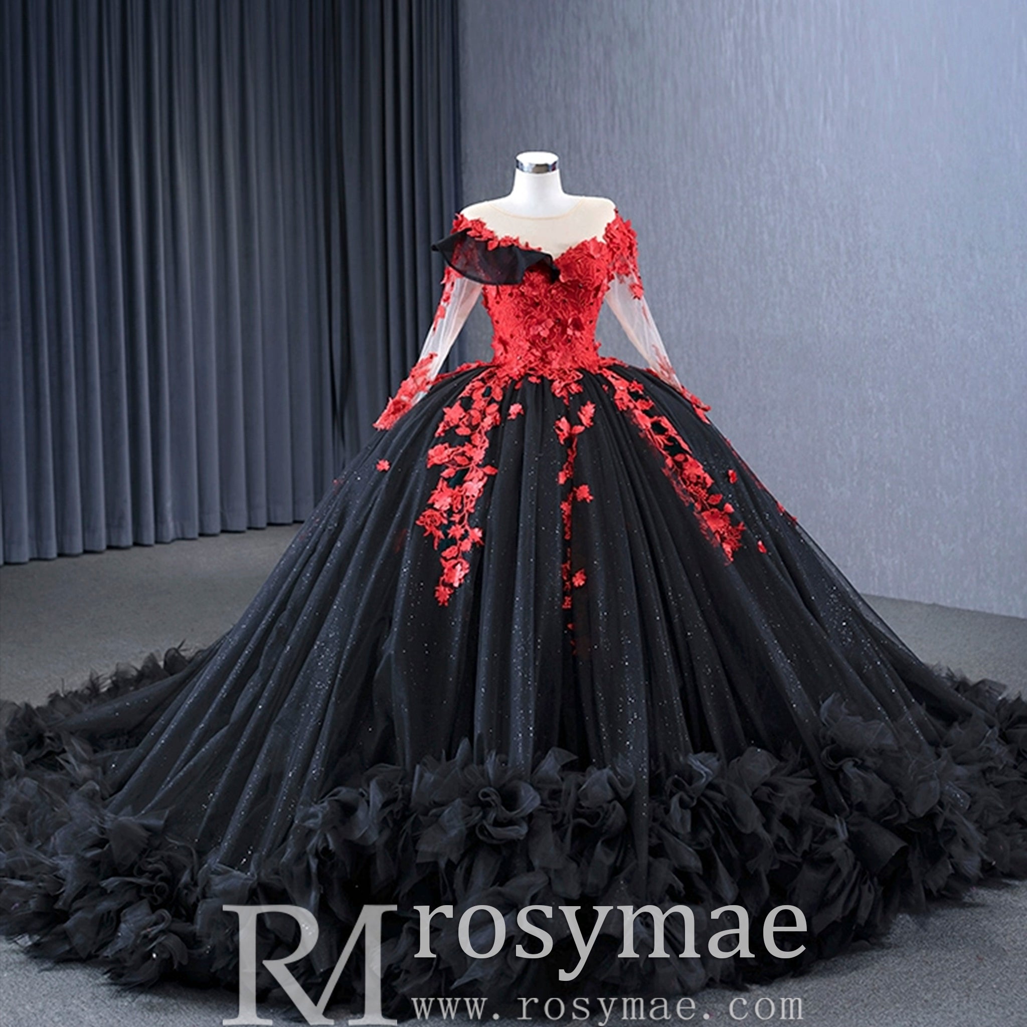 Sparkly Black Red Ball Gown Wedding Dress Lace Appliqued Quinceanera Gown Custom Colors / 24W Sparkly Black Red Ball Gown Wedding Dress Lace Appliqued Quinceanera Gown Custom Colors / 24W