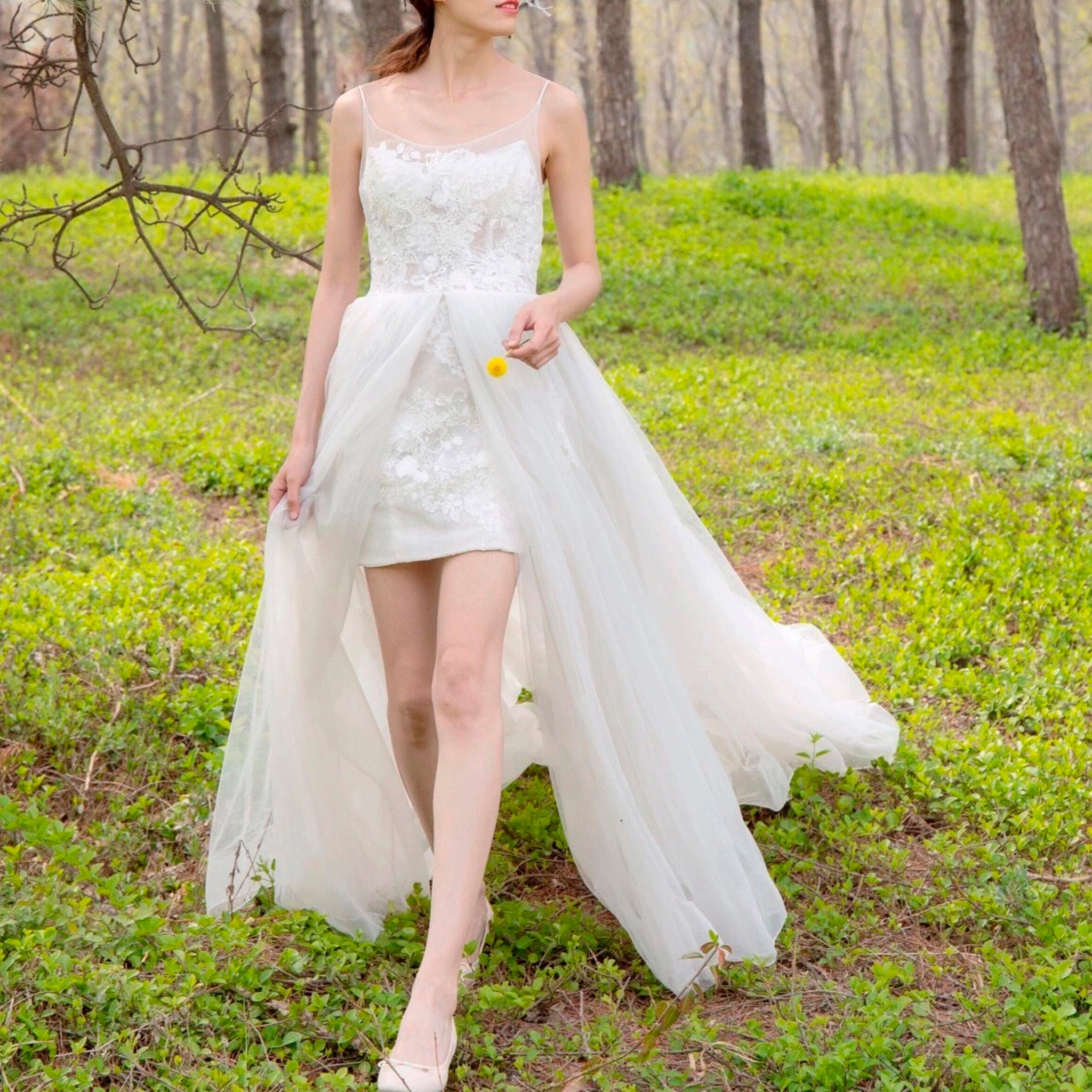 Elegant A-line Fitted Short Wedding Dresses with Detachable Overskirt Ivory / 22W Elegant A-line Fitted Short Wedding Dresses with Detachable Overskirt Ivory / 22W