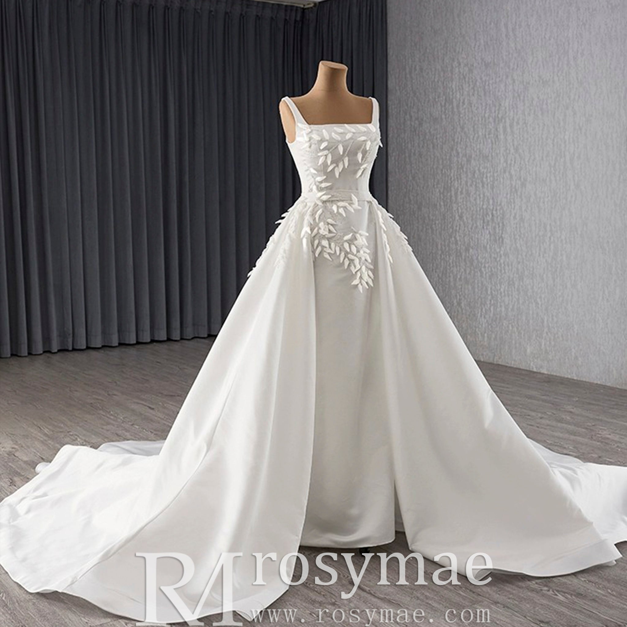 Elegant Transformable Wedding Gown Two Styles in One Masterpiece Ivory / Custom Size Elegant Transformable Wedding Gown Two Styles in One Masterpiece Ivory / Custom Size