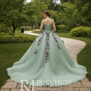 Luxury Plunging Light Green Quinceanera Dresse with Width Straps