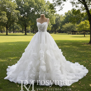 Luxury Spaghetti Straps Ball Gown Wedding Dress with Detachable Cape