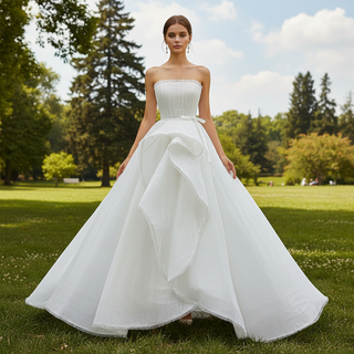 Unique Haute Couture Wedding Gown Strapless Tulle Wedding Dress