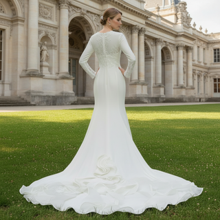 Scoop Long Sleeve Mermaid Wedding Dress with Trumpet Skirt