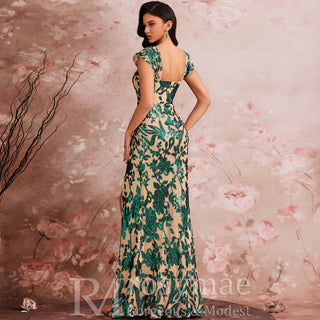 Modest Mermaid-Style Party Dress with Sweetheart Neckline & High Thigh-slit