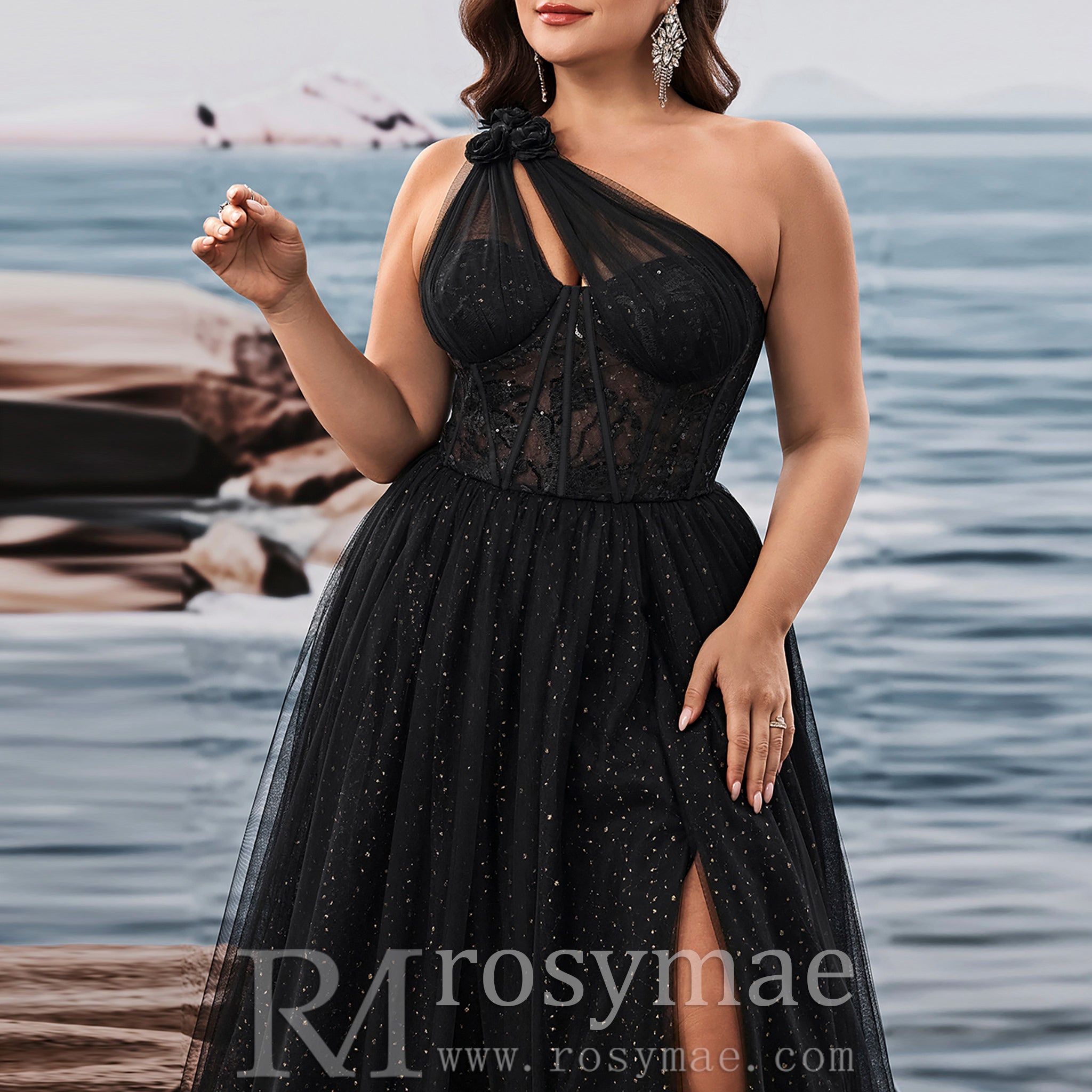 Plus Size Women's Elegant One Shoulder Chic Evening Gown with Leg Slit Plus Size Women's Elegant One Shoulder Chic Evening Gown with Leg Slit