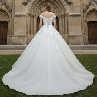 Elegant Luxury Off-the-Shoulder Ball Gown Wedding Dress with 3D Floral