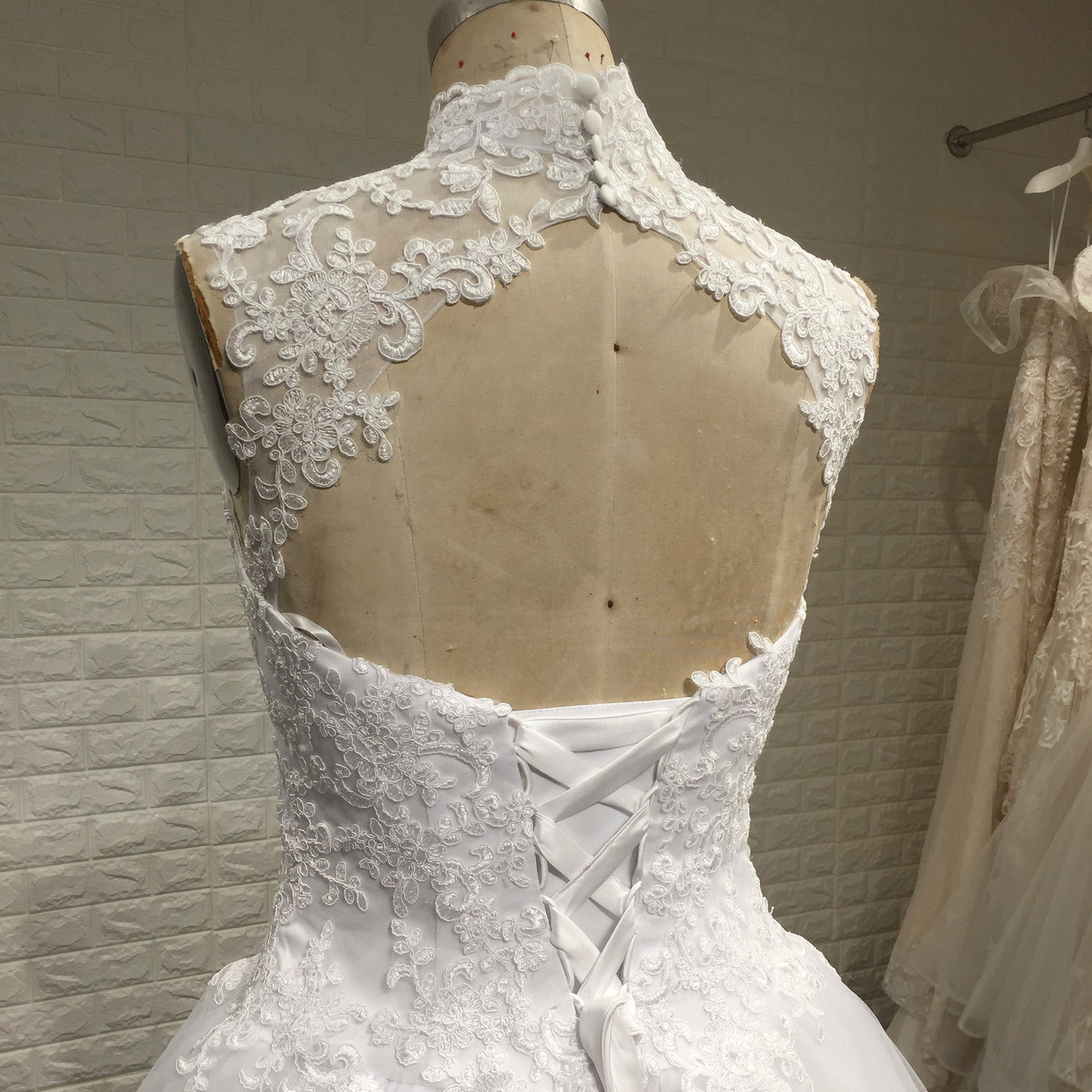 Elegant High Neck A-Line Vintage Wedding Dress with Keyhole Back Champagne / 16 Elegant High Neck A-Line Vintage Wedding Dress with Keyhole Back Champagne / 16