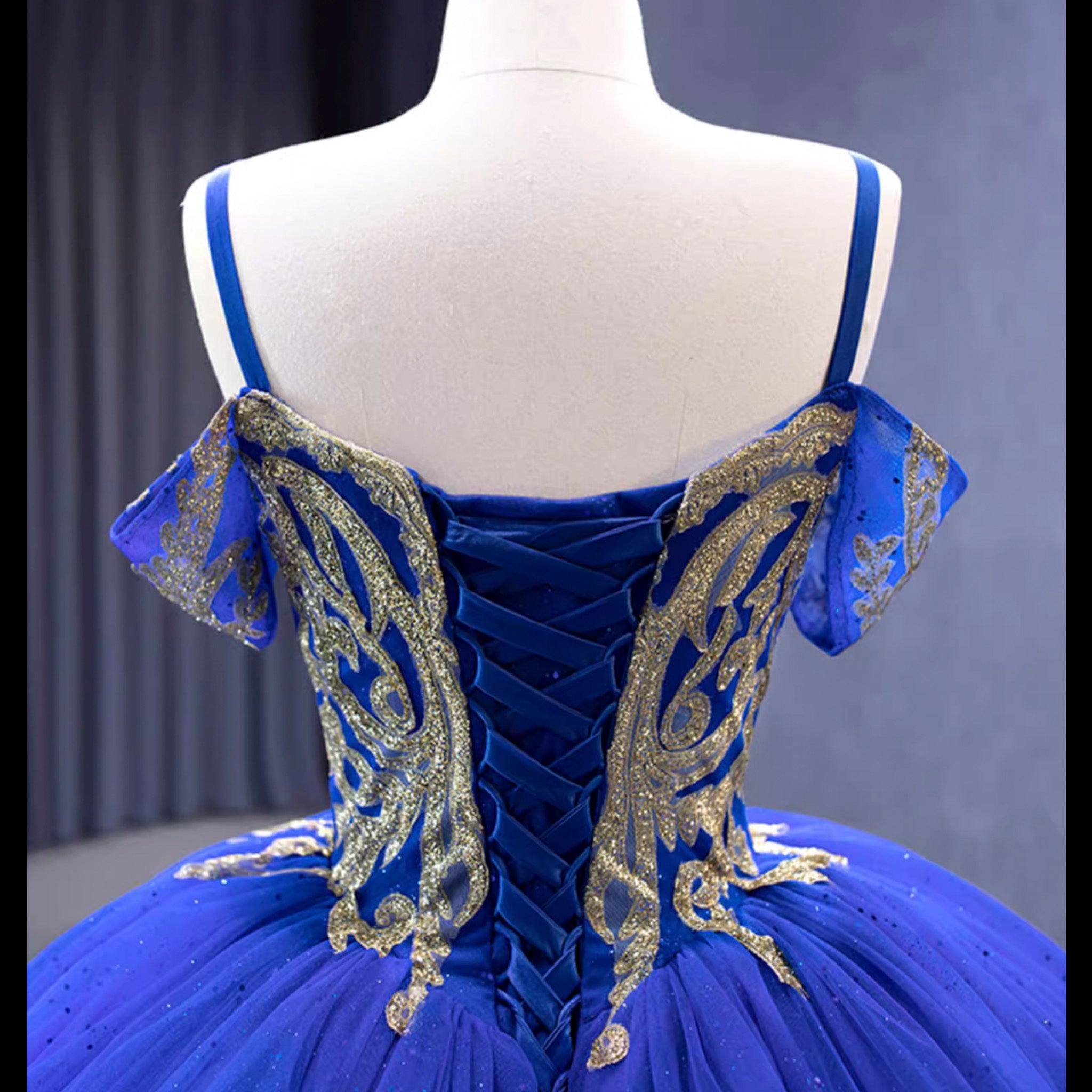 Royal Blue High-end Off the Shoulder Puffy Quinceanera Dress with Spaghetti Straps Royal Blue / 2 Royal Blue High-end Off the Shoulder Puffy Quinceanera Dress with Spaghetti Straps Royal Blue / 2