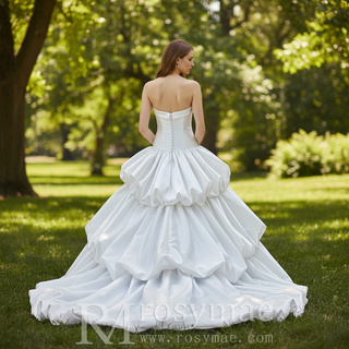 Vestido de novia de gala con volantes escalonados de corsé de satén sin tirantes