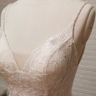 Fairy Tale Spaghetti Straps Princess Lace Wedding Dress with Pocket