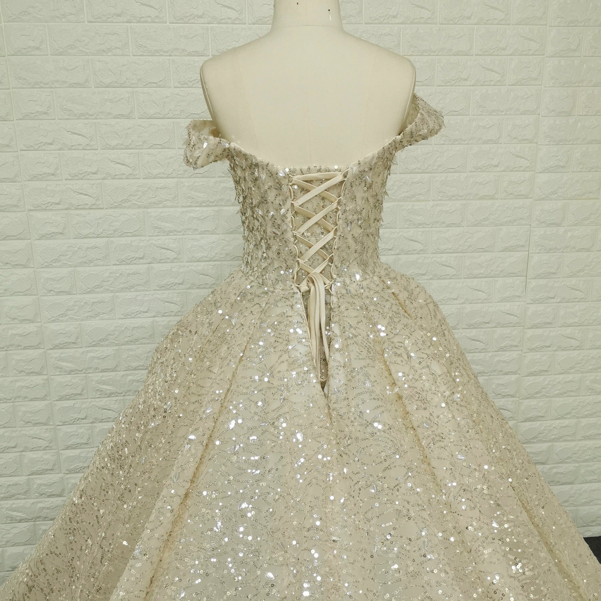 Vintage Champagne Gold Wedding Dress with Off The Shoulder White / 30W Vintage Champagne Gold Wedding Dress with Off The Shoulder White / 30W