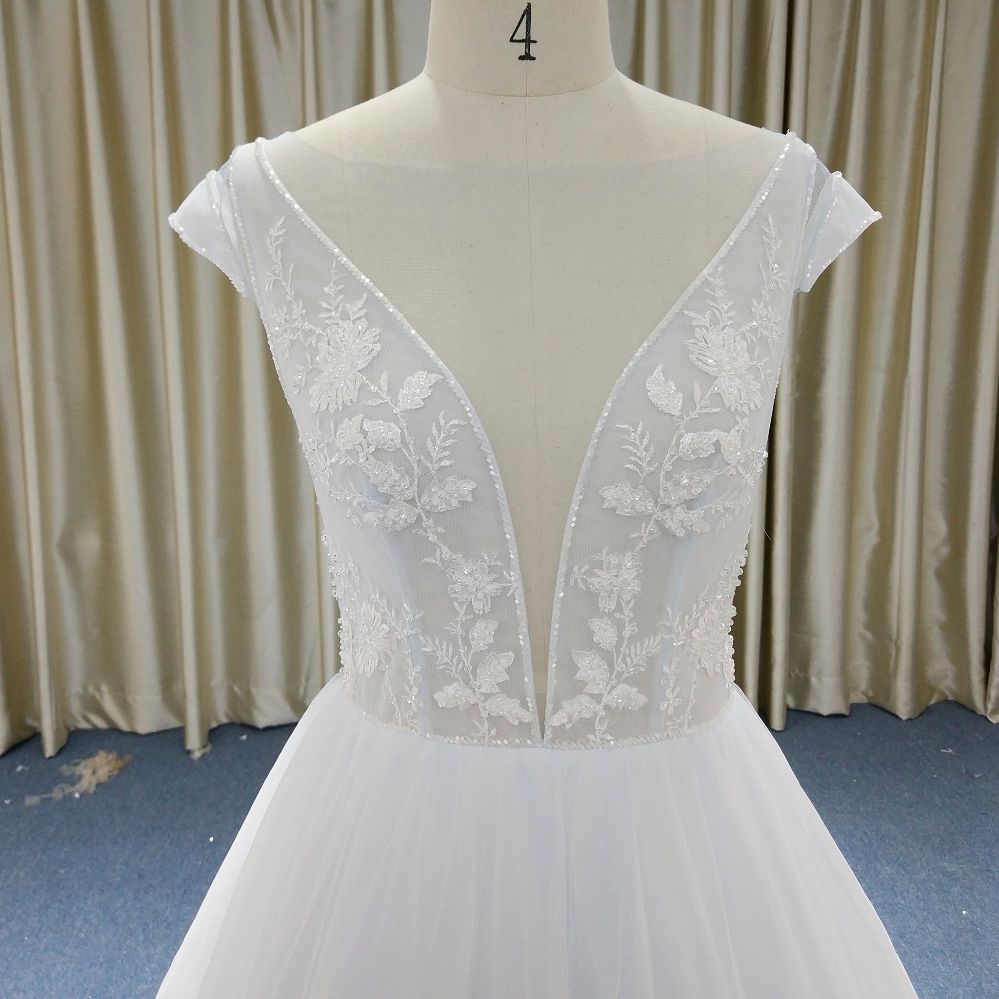 white flowy wedding dress Elegant A-line Flowy Wedding Dress with Cap Sleeve for Beach White / 14