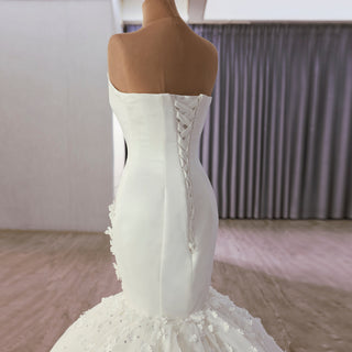 Luxury Strapless Bridal Gown Trumpet Wedding Dress with 3D Flower