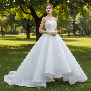 Strapless Tulle High Low Wedding Dress with Lace Appliqued