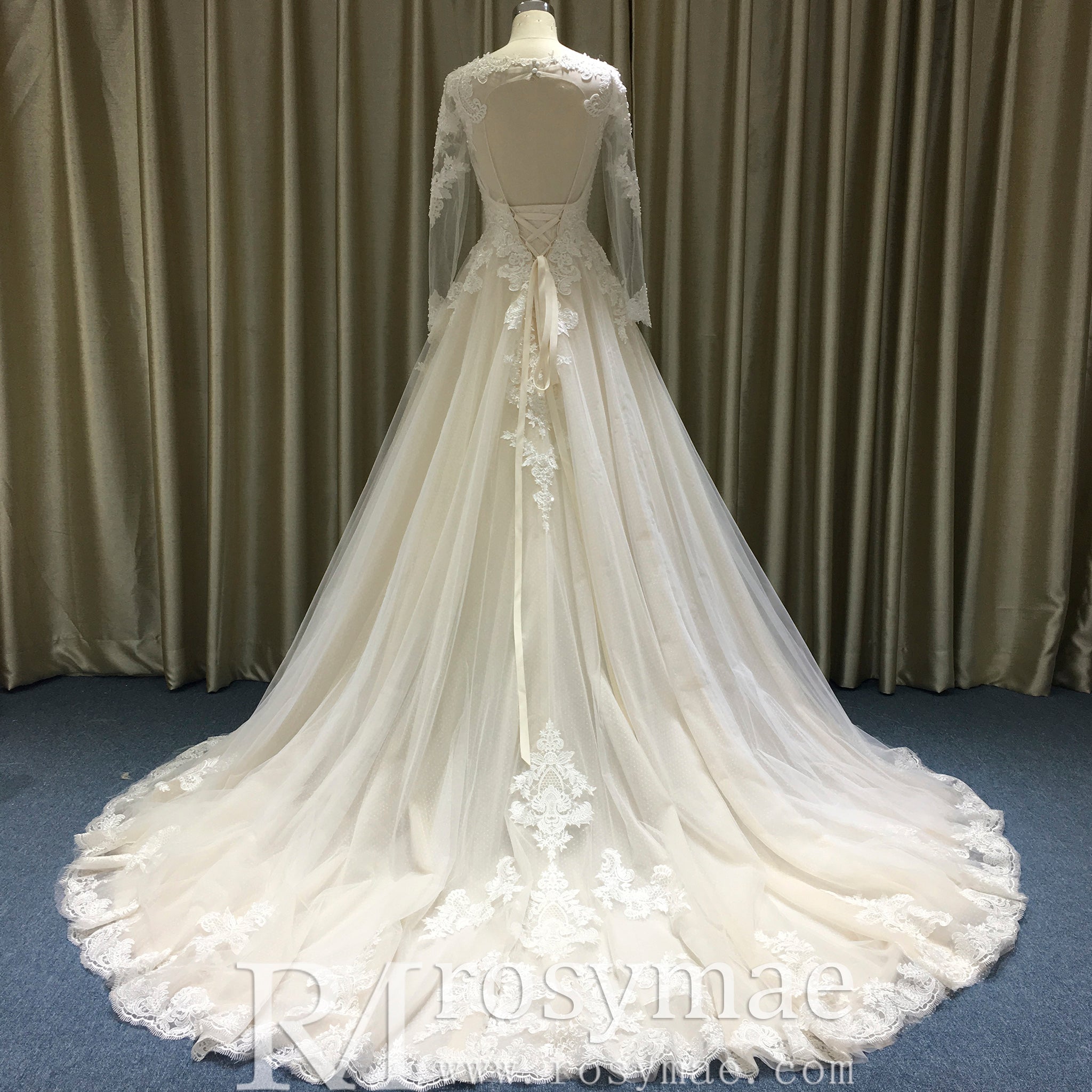 Elegant Keyhole Back Floral Lace Appliqued Wedding Dress Rosymae Elegant Keyhole Back Floral Lace Appliqued Wedding Dress Rosymae