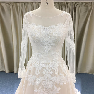 Elegant Keyhole Back Floral Lace Appliqued Wedding Dress