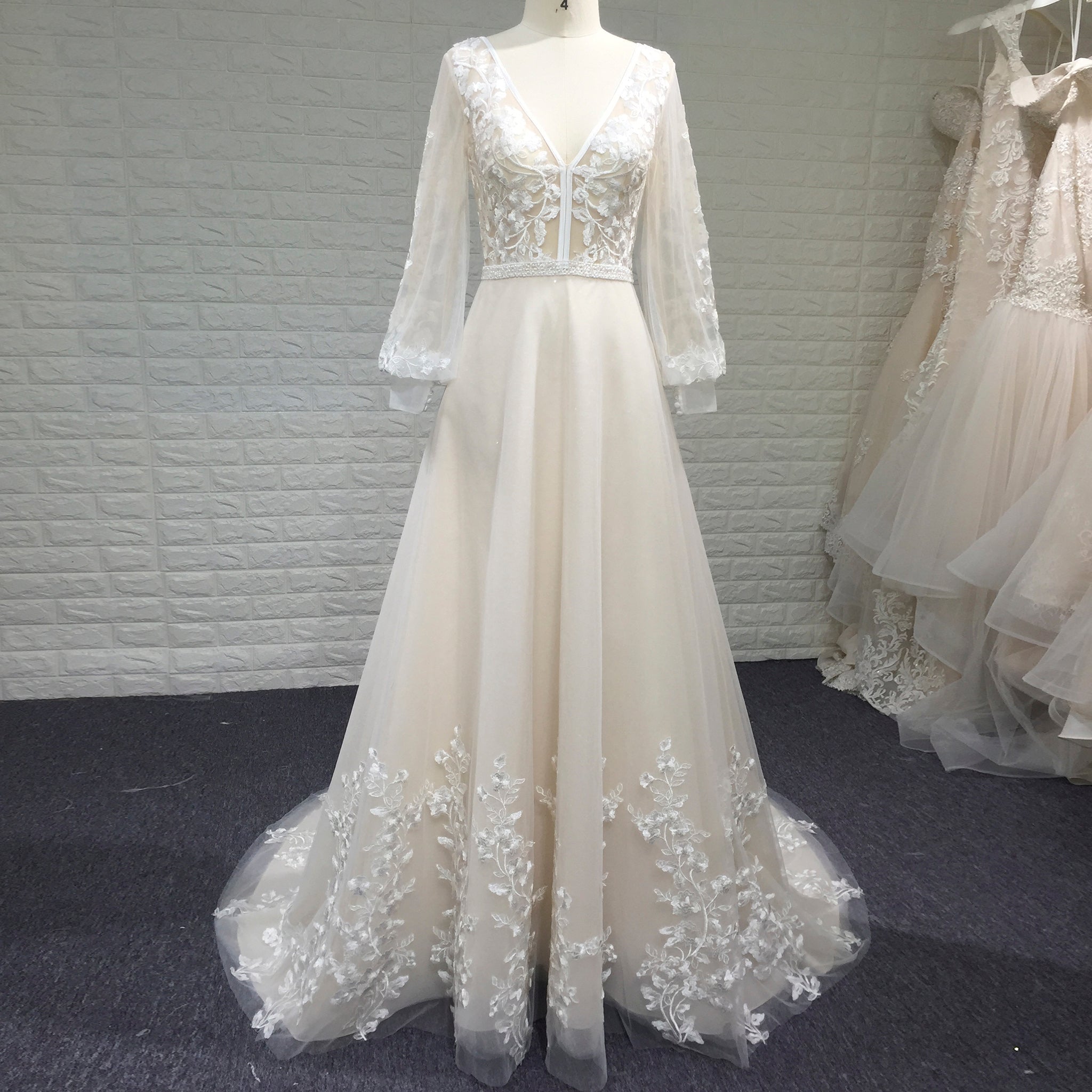 Vintage Wedding Dress with Flutter Lace Sleeves Timeless Look White / 0 Vintage Wedding Dress with Flutter Lace Sleeves Timeless Look White / 0
