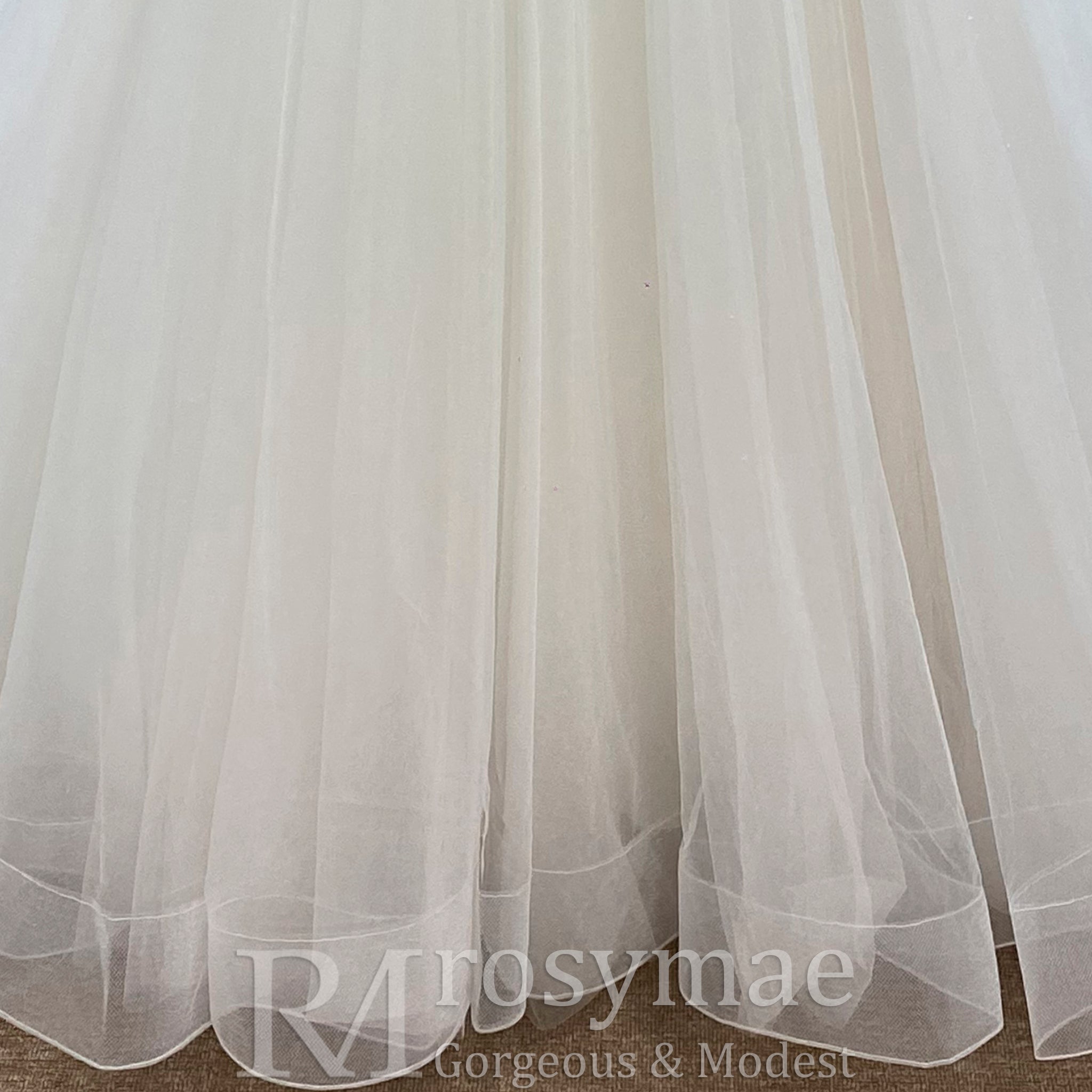 A-line Tank Top Vneck Wedding Dress with Tulle and Floral Lace - Rosymae