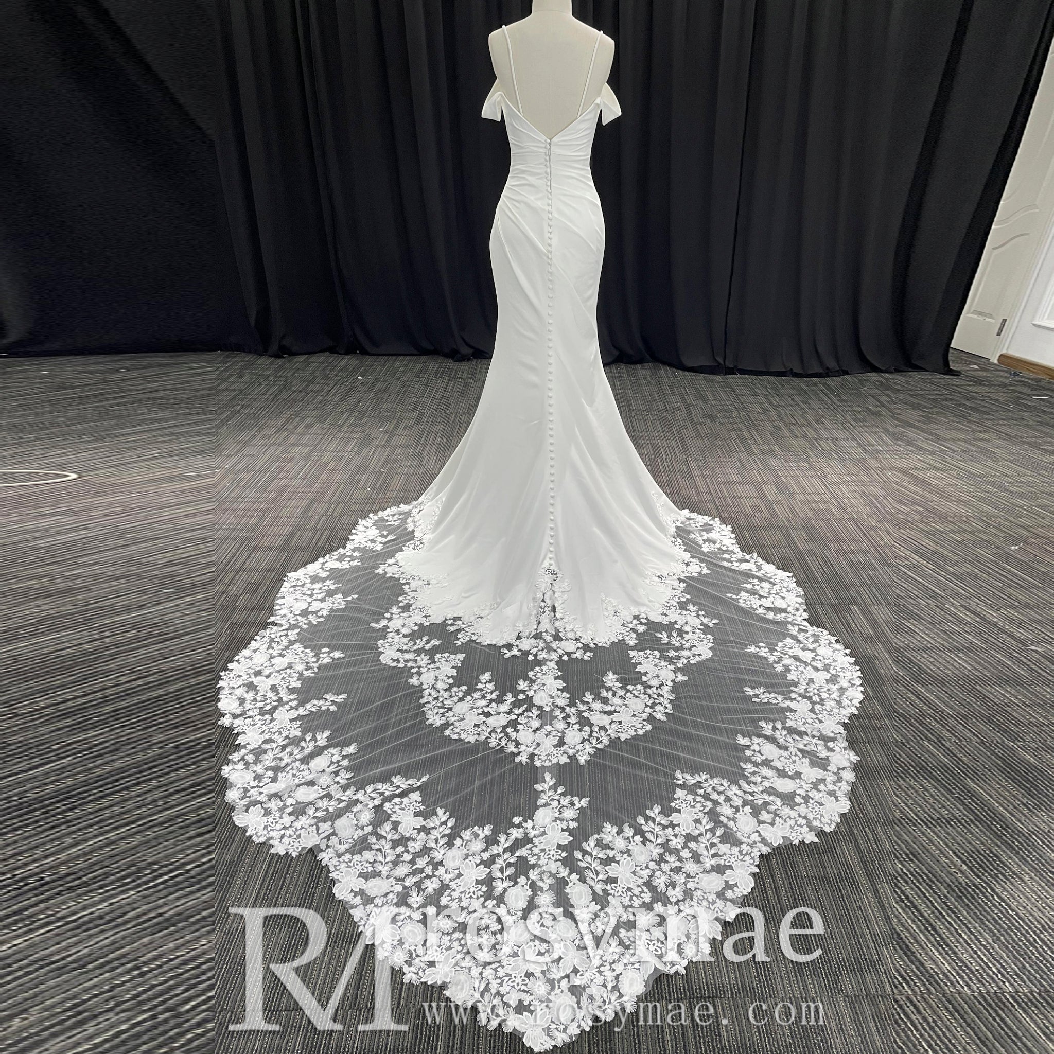 Affordable Mermaid Spaghetti Straps Wedding Dress with Off Shoulder - Rosymae