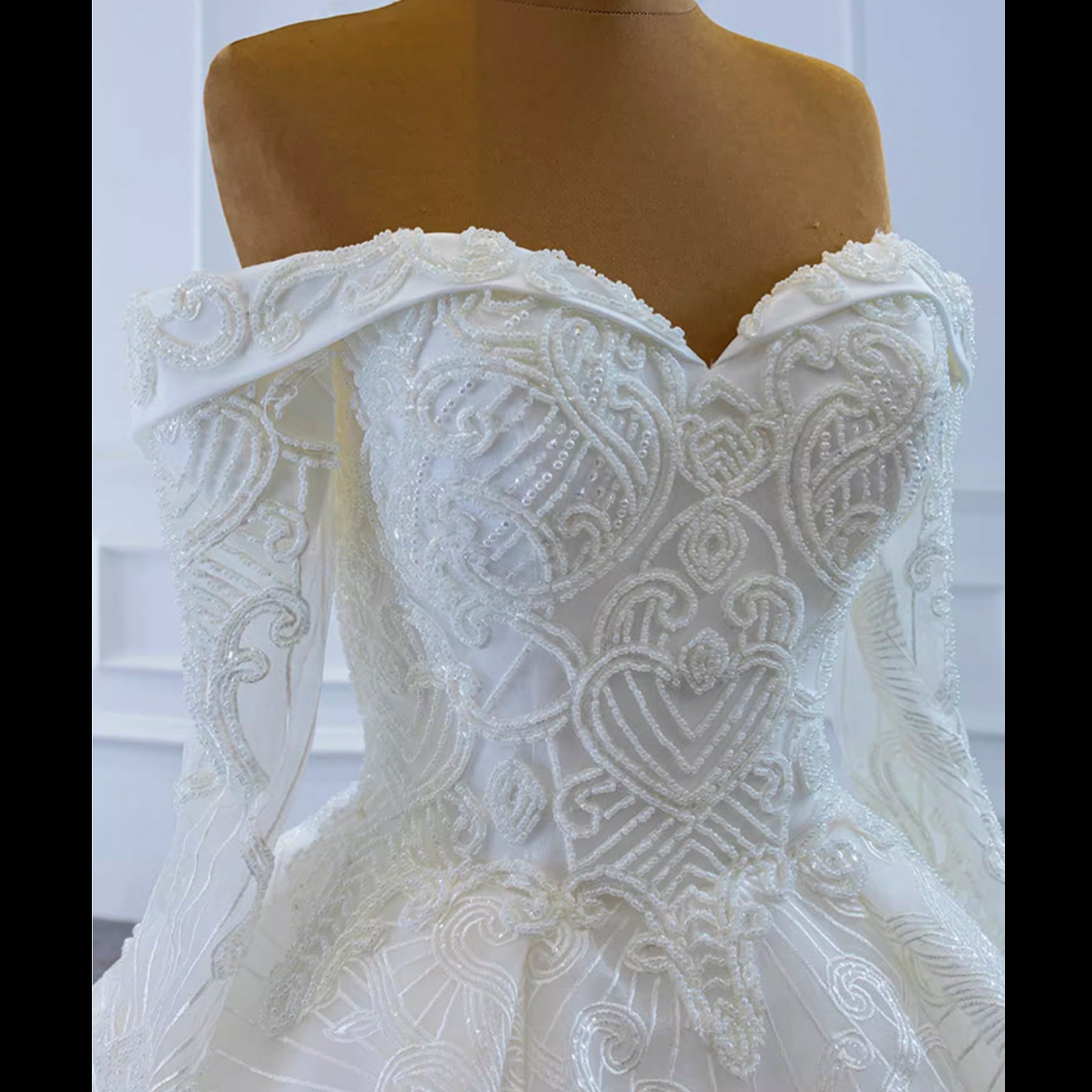 Ball Gown Lace Wedding Dress with Off Shoulder Long Sleeve Bridal Gown - Rosymae