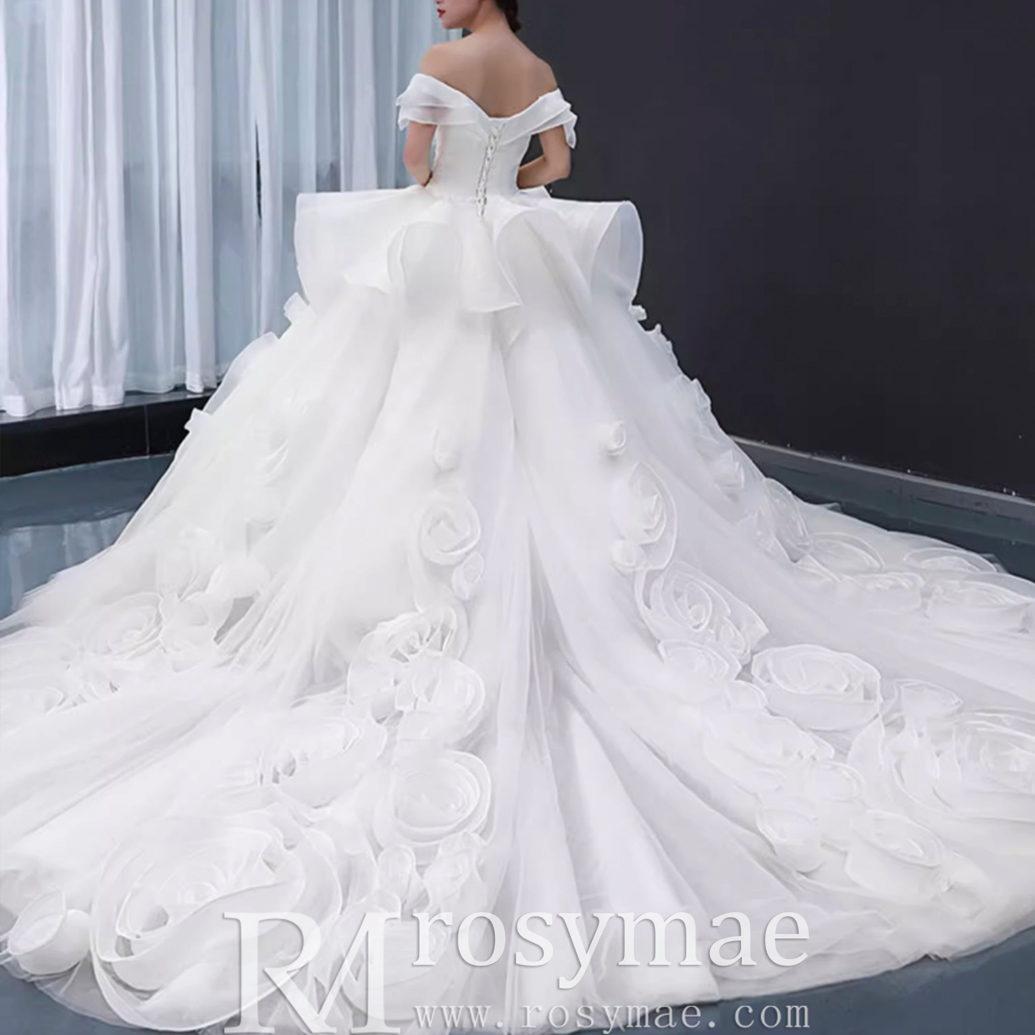 Ball Gown Off the Shoulder Organza Luxury Wedding Dress - Rosymae