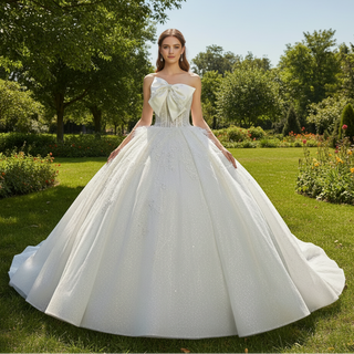 Big Puffy Skirt Ball Gown Strapless Wedding Dresses for Outdoor