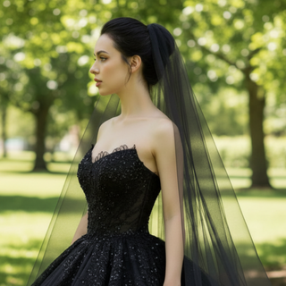 Elegant Black Ball Gown Wedding Dress Strapless Neck
