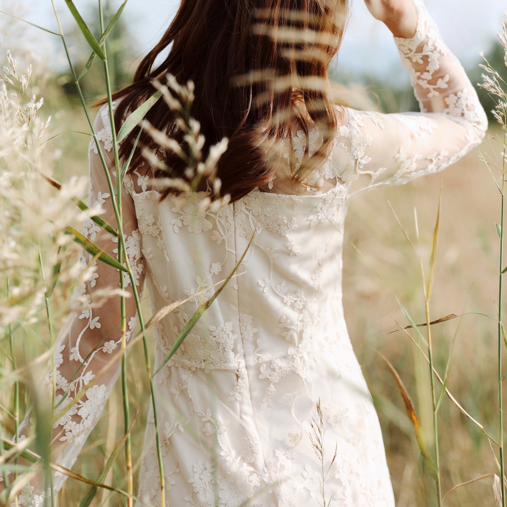 Elegant Bohemian-style Lace Midi Wedding Dress with Long Sleeve Off White / 16 Elegant Bohemian-style Lace Midi Wedding Dress with Long Sleeve Off White / 16