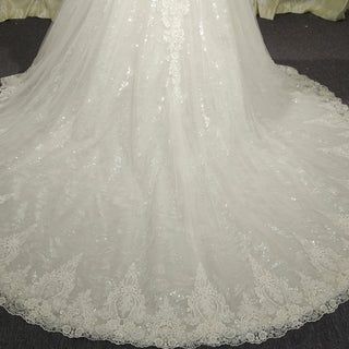 Classic Scoop Neckline A-line Wedding Dress with Tulle Appliqued Lace