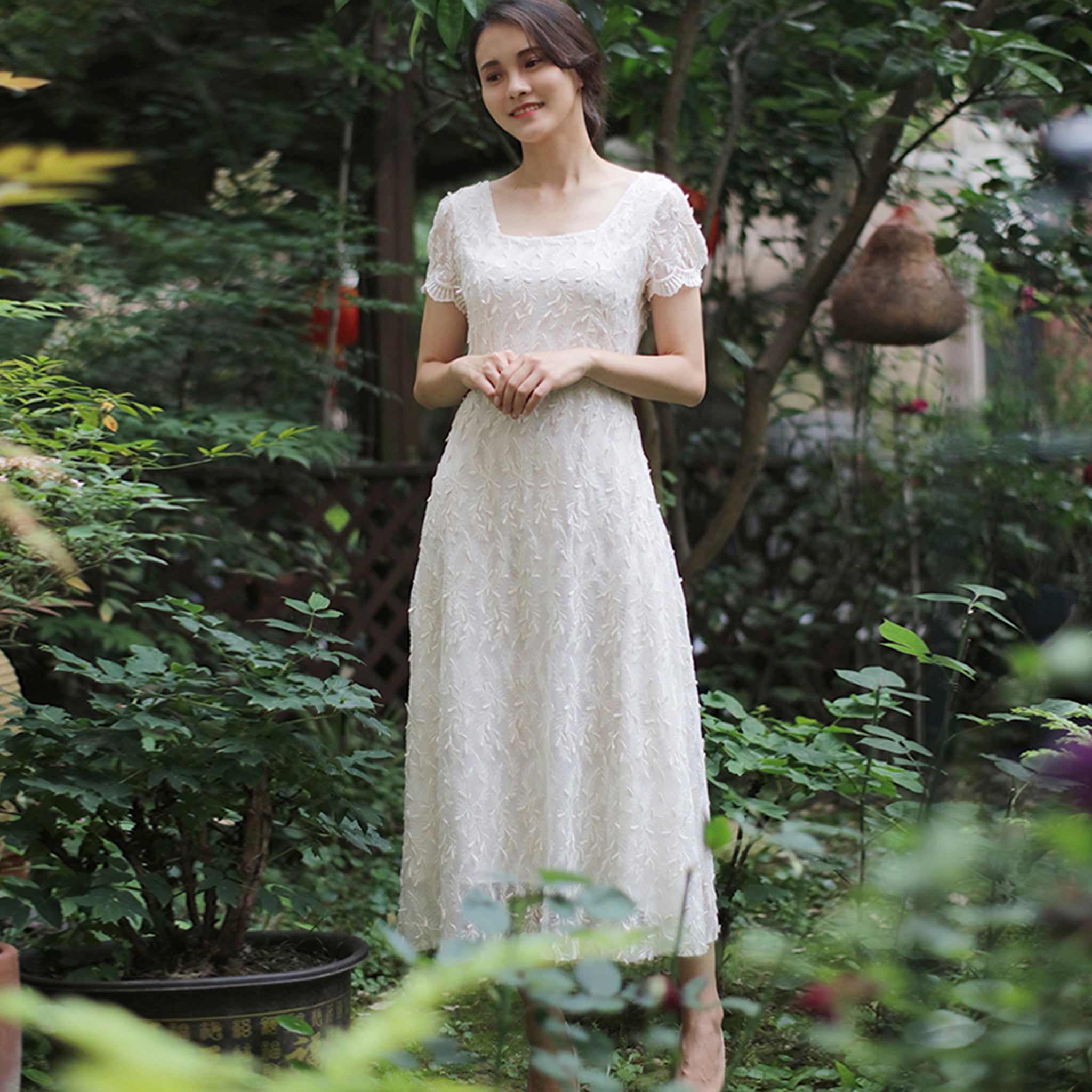 Classic A-line Intricate Lace Wedding Dress with Square Neckline - Rosymae