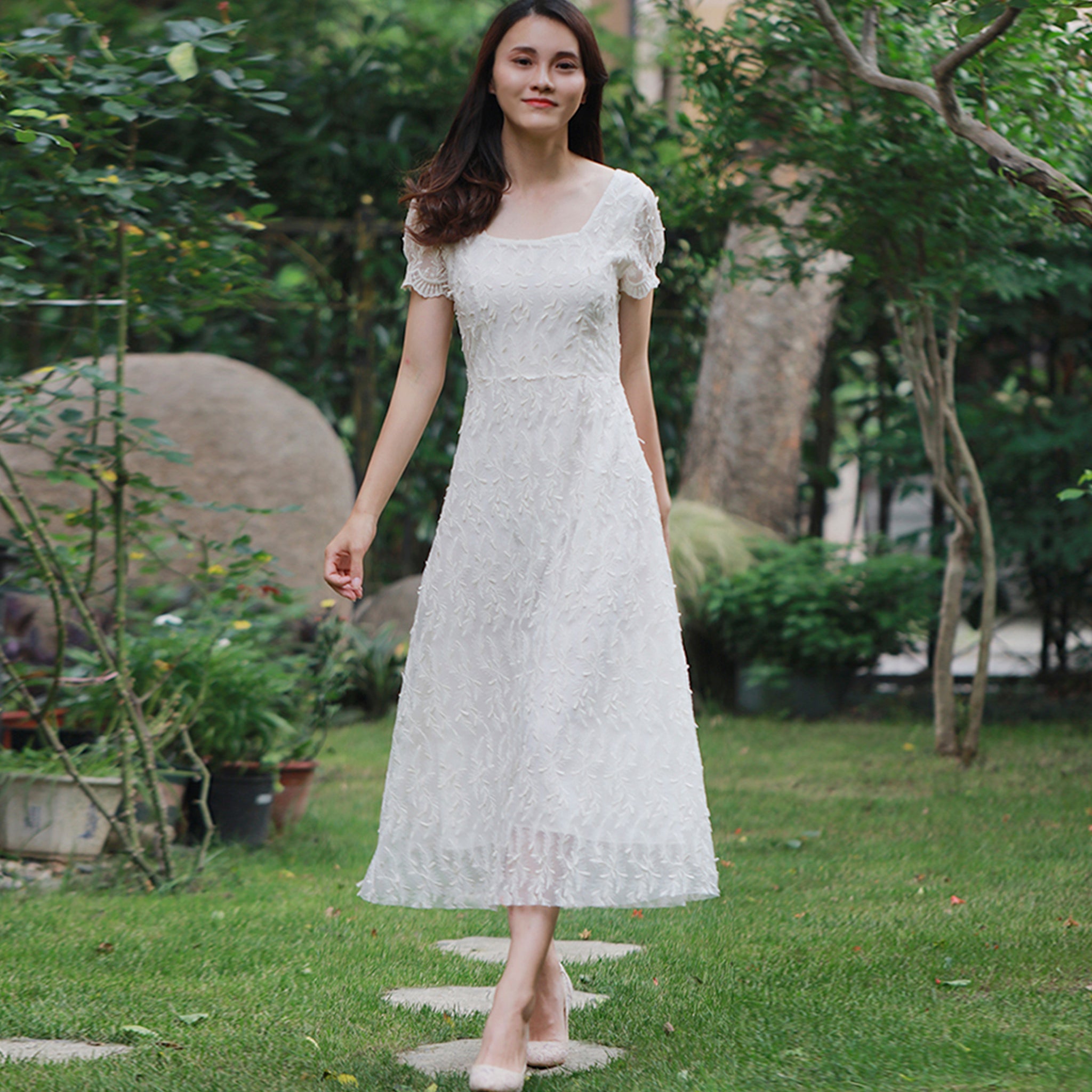 Classic A-line Intricate Lace Wedding Dress with Square Neckline - Rosymae