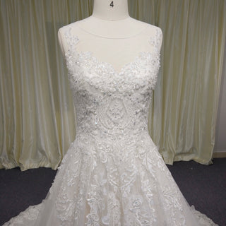 Classic Scoop Neckline A-line Wedding Dress with Tulle Appliqued Lace
