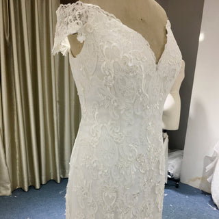 Classic Lace Mermaid Wedding Dress with Off the Shoulder for Elegant Brides - Rosymae
