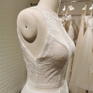 Classic Trend Vintage-Inspired Lace Wedding Dress with Keyhole - Rosymae