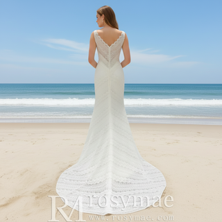 Vintage-inspired Scalloped V-neck Lace Trumpet Bridal Wedding Dress