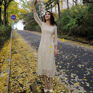 Classic V-neck Midi-length Floral Lace Wedding Dress with 3/4 Sleeve - Rosymae