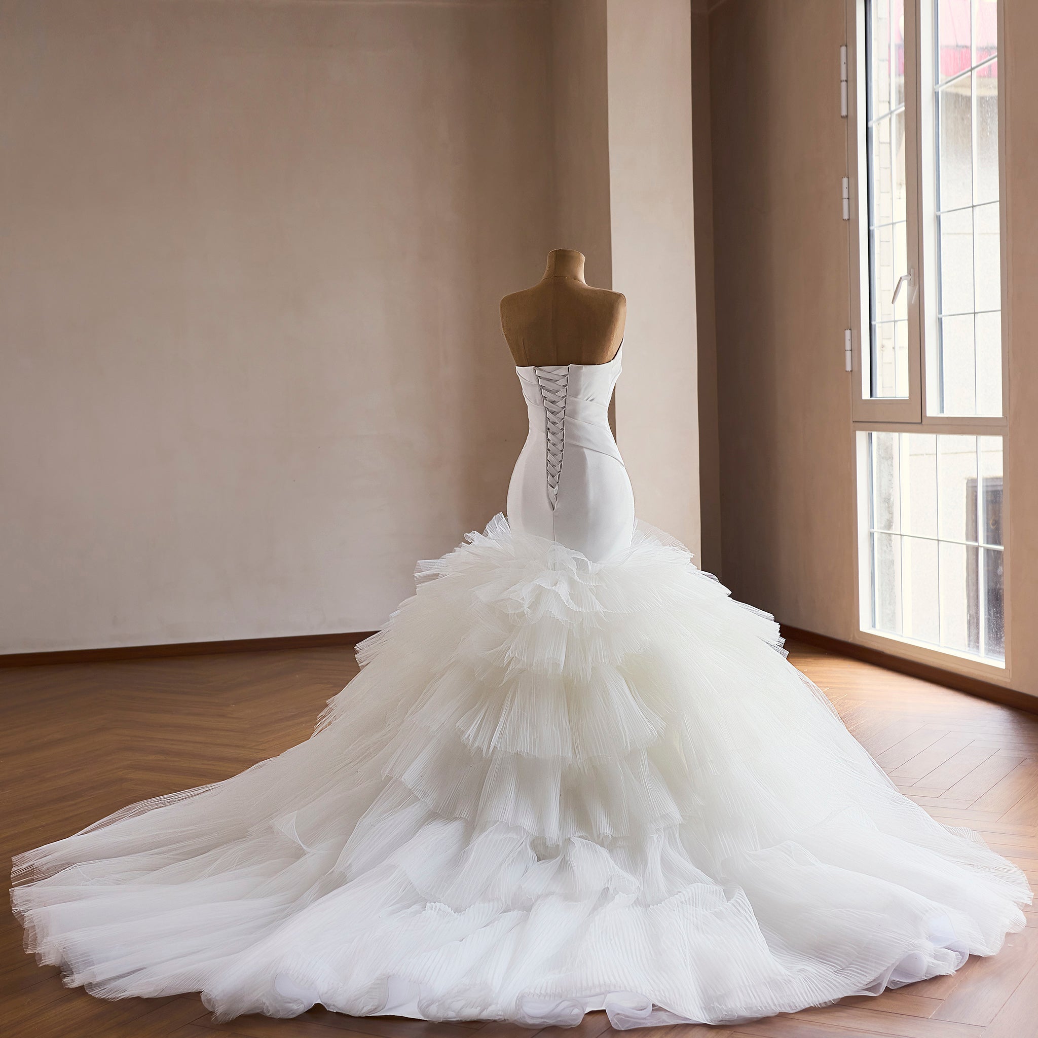 Draped Strapless Mermaid Wedding Dress Fit-and-Flare Tulle Gown with Ruffled Skirt - Rosymae