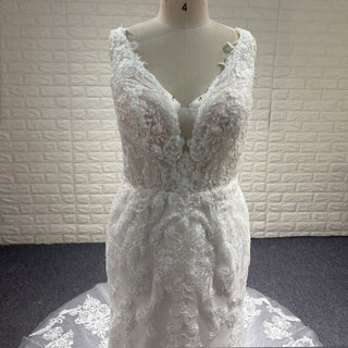 Elegant 3D Lace Appliqued Mermaid Backless Wedding Dress with V Back - Rosymae